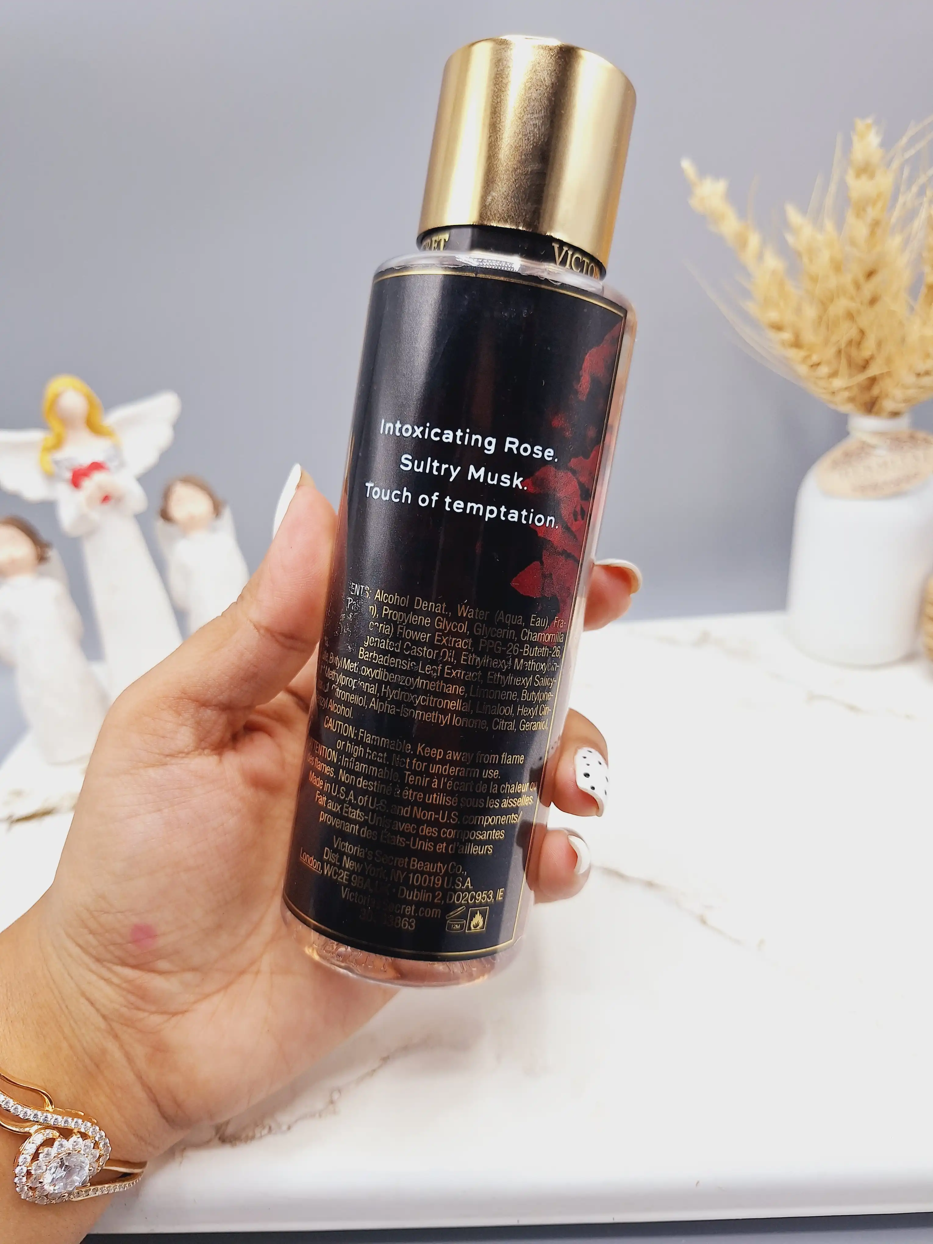بادی اسپلش 250 ml شاین دار ویکتوریا سکرت مدل FORBIDDEN ROSE اورجینال