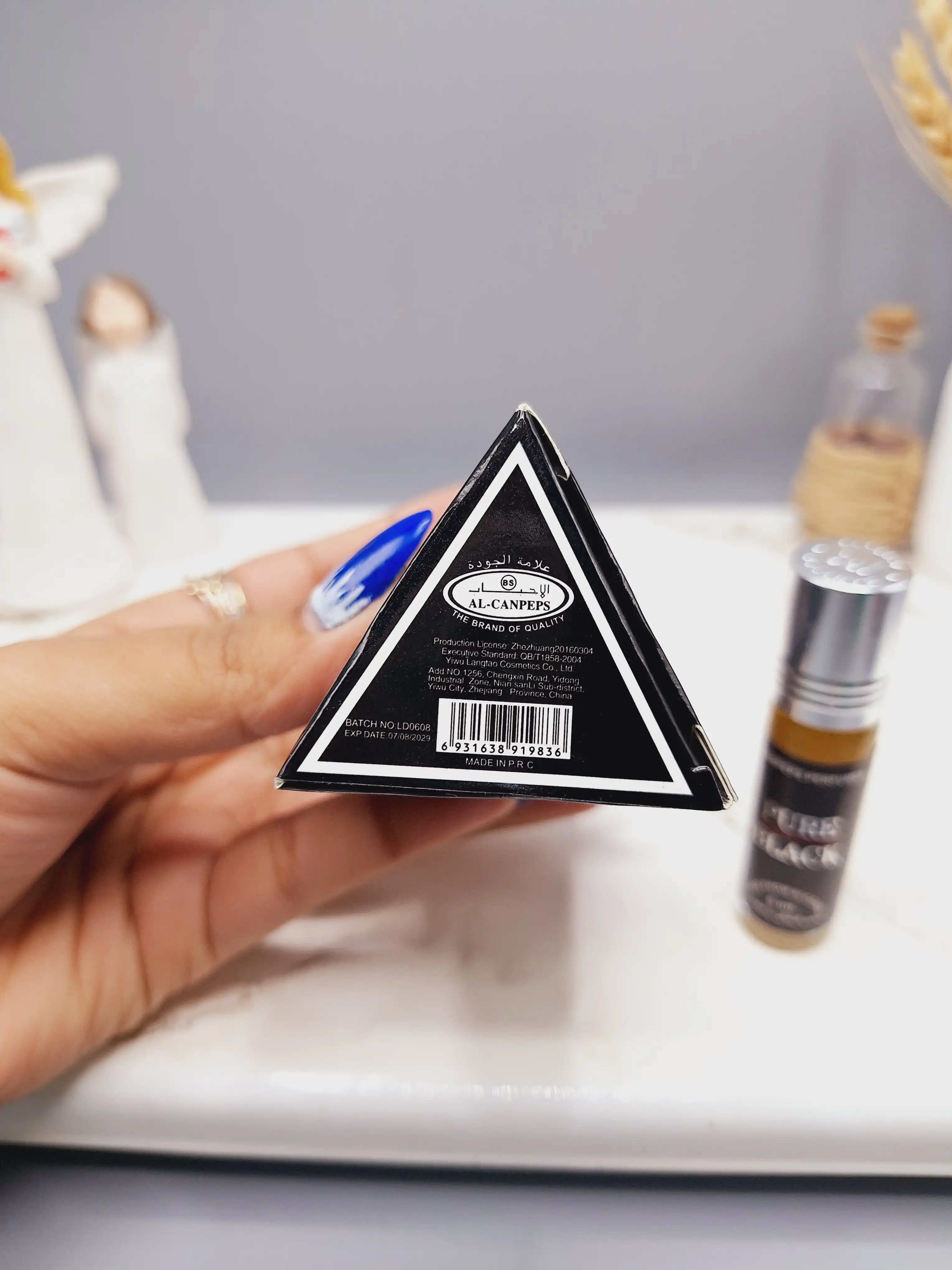 عطر 6 میل بدون الکل مدل PURE BLACK مردانه