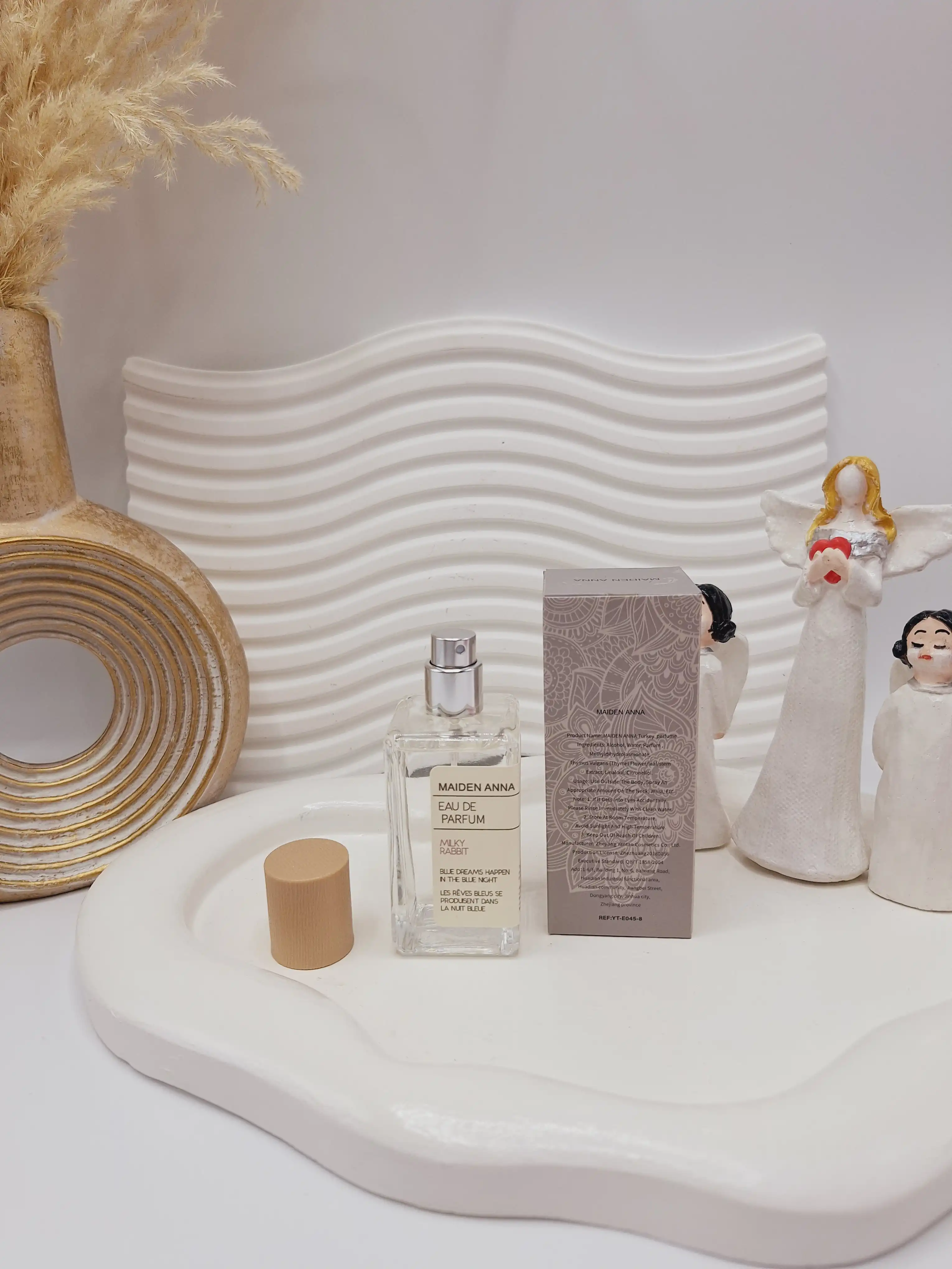 عطر بیکینی رایحه چوب دودی (MILKY RABBIT) حجم 50 میل فوق العاده خوشبو با ماندگاری بالا ساخت ترکیه